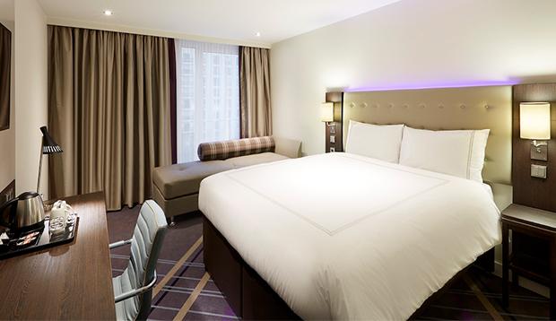 Holiday Inn Express Munich Airport Oberding Exterior photo