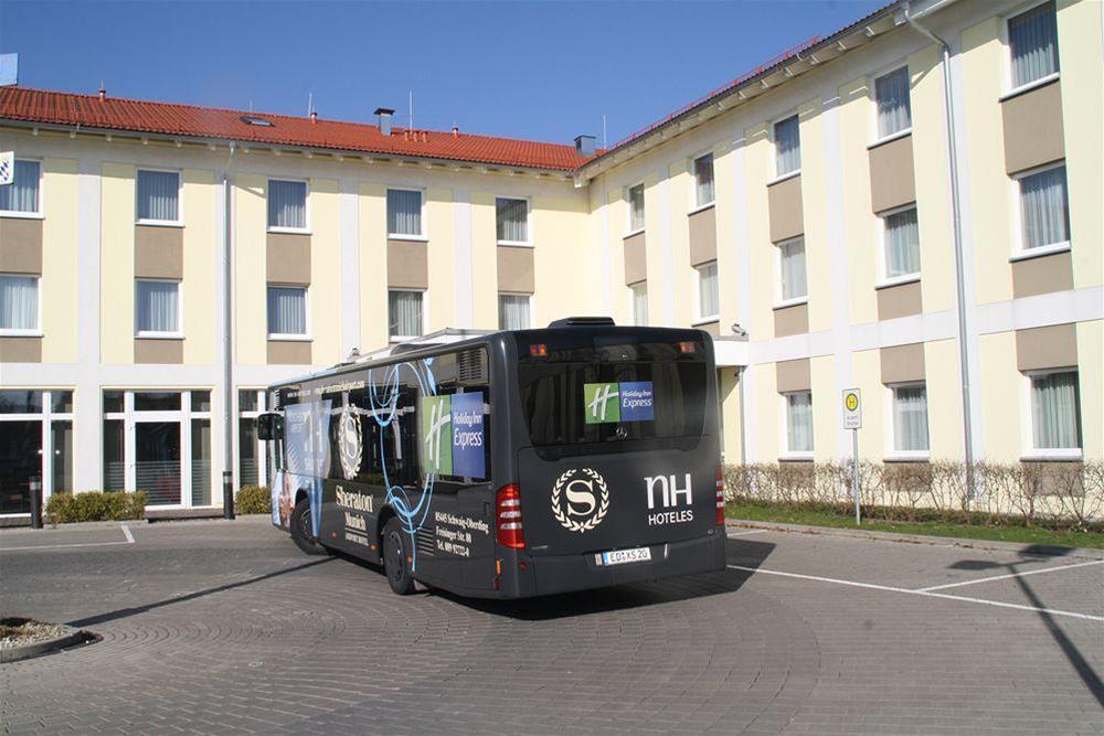Holiday Inn Express Munich Airport Oberding Exterior photo